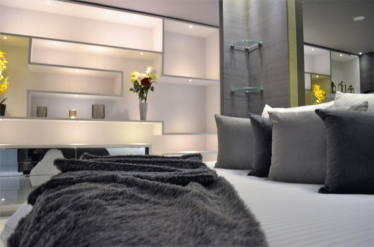 Hotel Paris Luxury Suites Μεντεγίν Δωμάτιο φωτογραφία