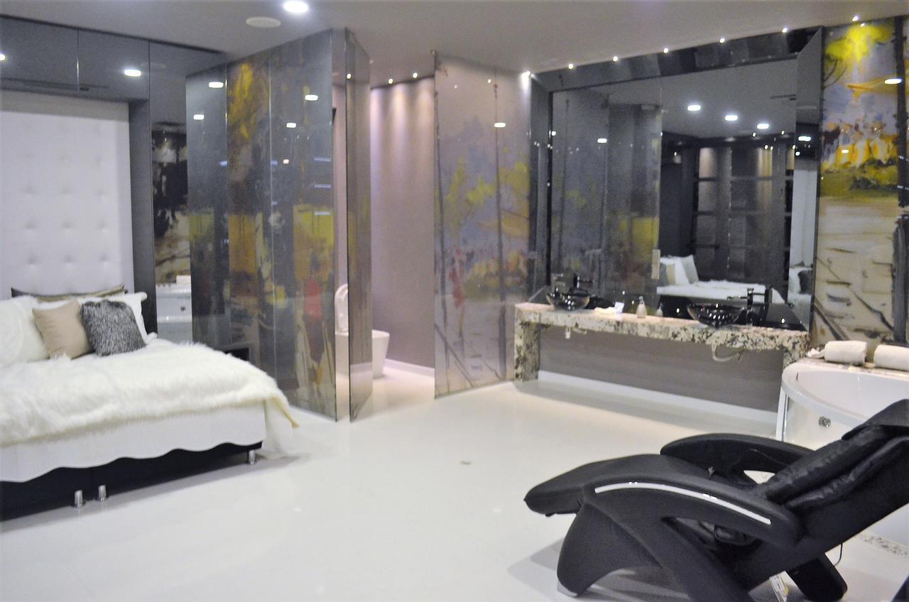 Hotel Paris Luxury Suites Μεντεγίν Εξωτερικό φωτογραφία