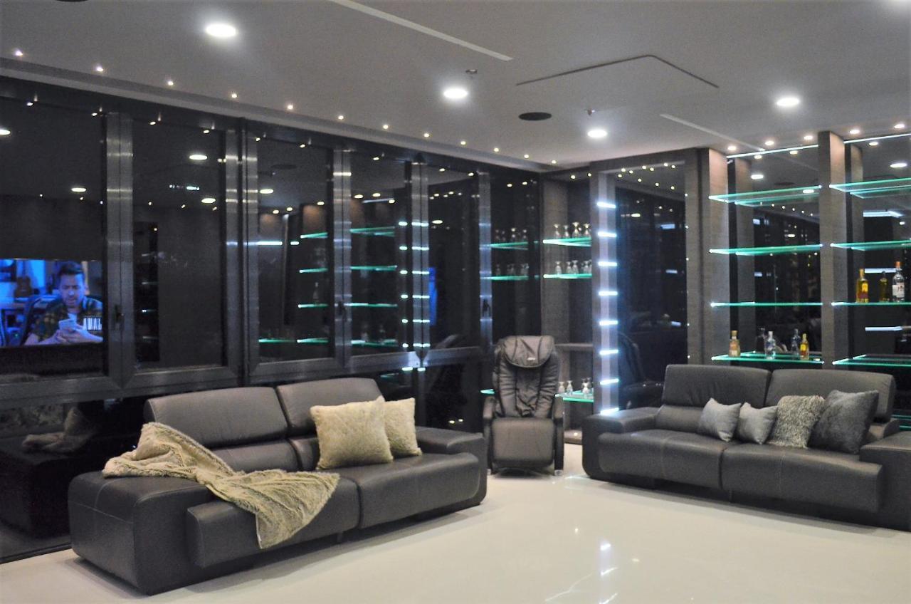 Hotel Paris Luxury Suites Μεντεγίν Δωμάτιο φωτογραφία